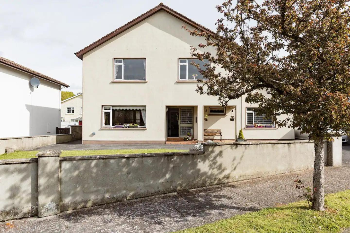 Station Road Homestay Castlebar Kültér fotó